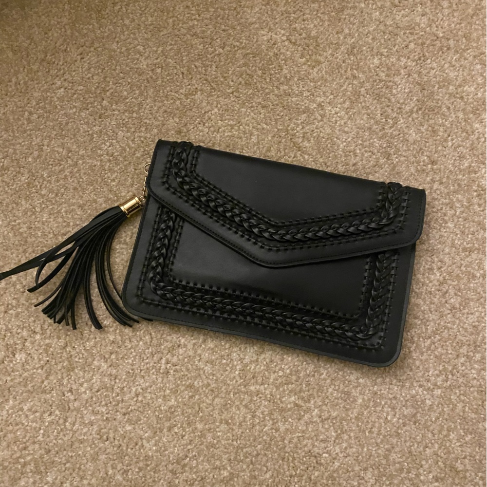 Black Clutch